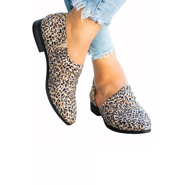 Fashion Pointed Toe Leopard Suede Flats