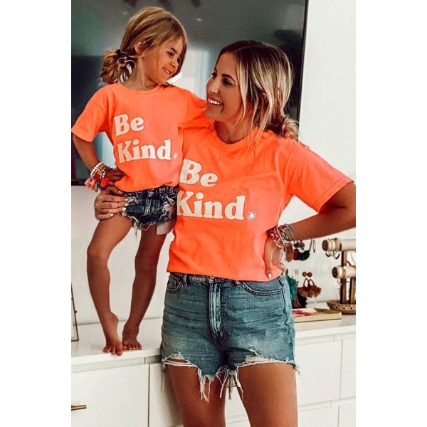 Orange Be Kind Graphic Family Matching Outfit Mom T-shirt